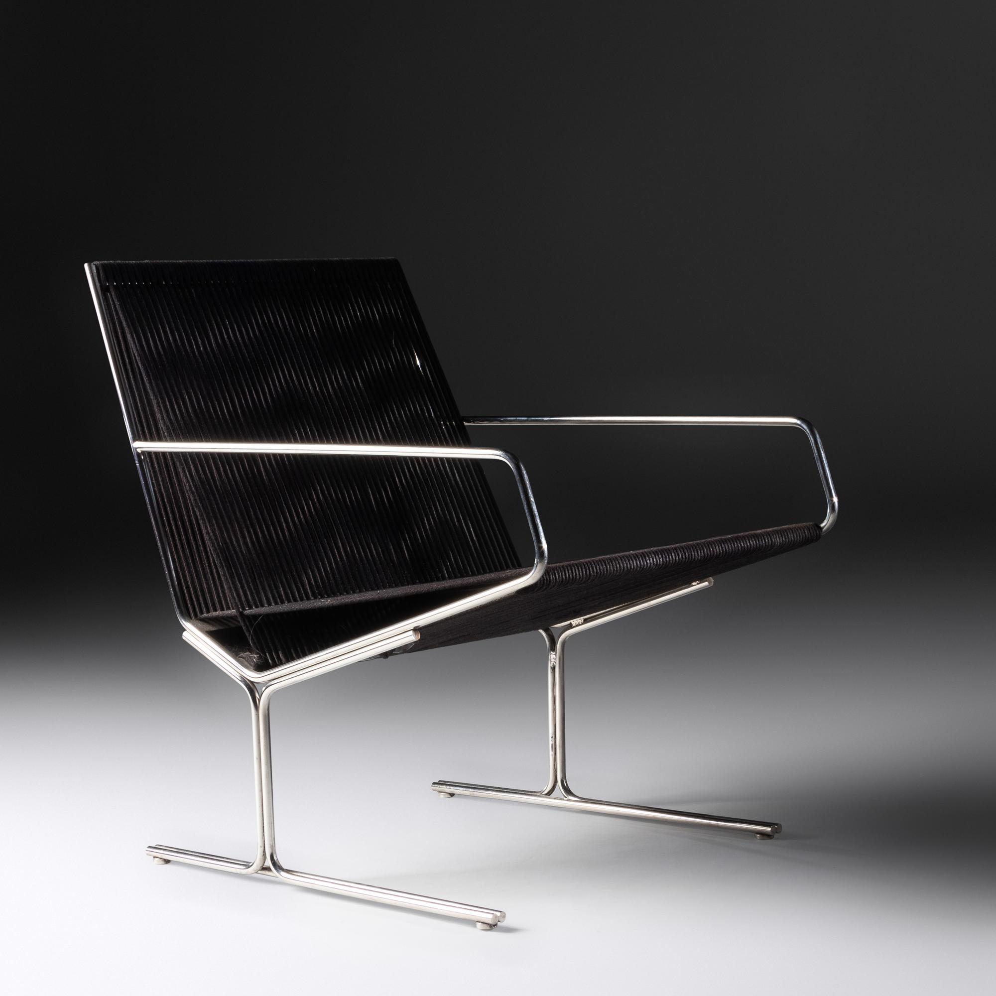 Sling Lounge Chair
