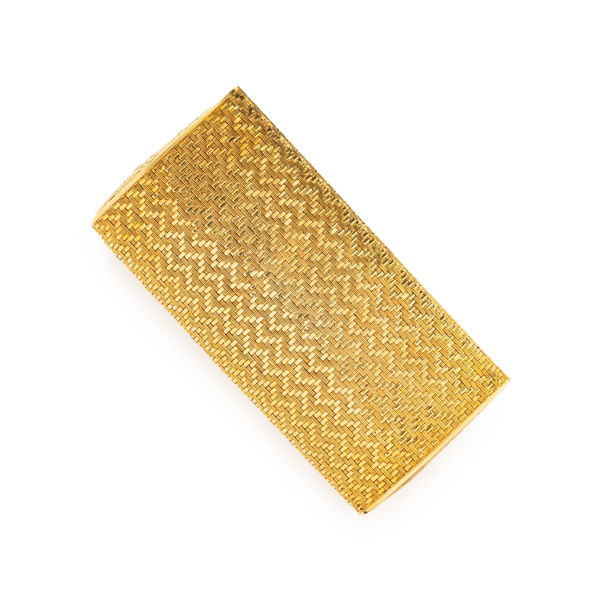 KUTCHINSKY, YELLOW GOLD, DIAMOND AND RUBY PURSE