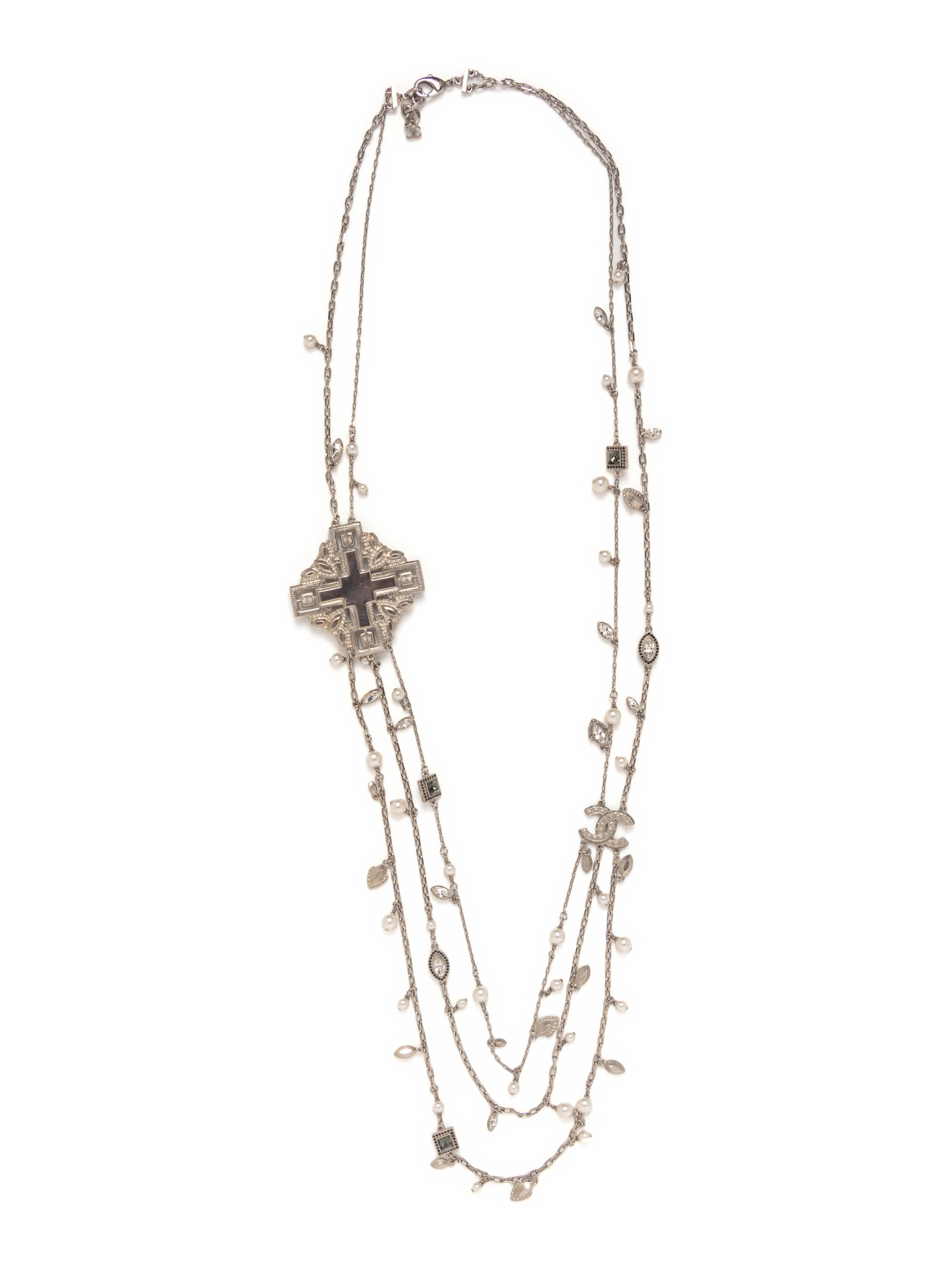 Chanel Brasserie C ollection Cross Necklace, 2015