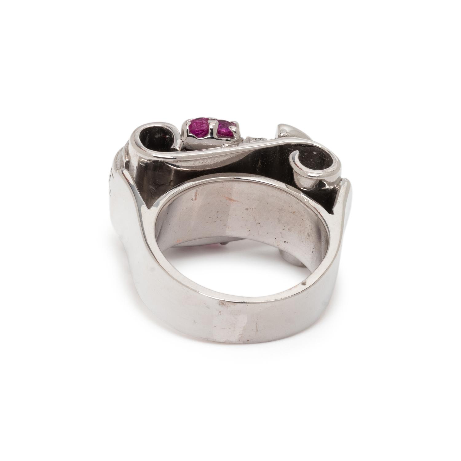 RETRO, WHITE GOLD, DIAMOND AND RUBY RING