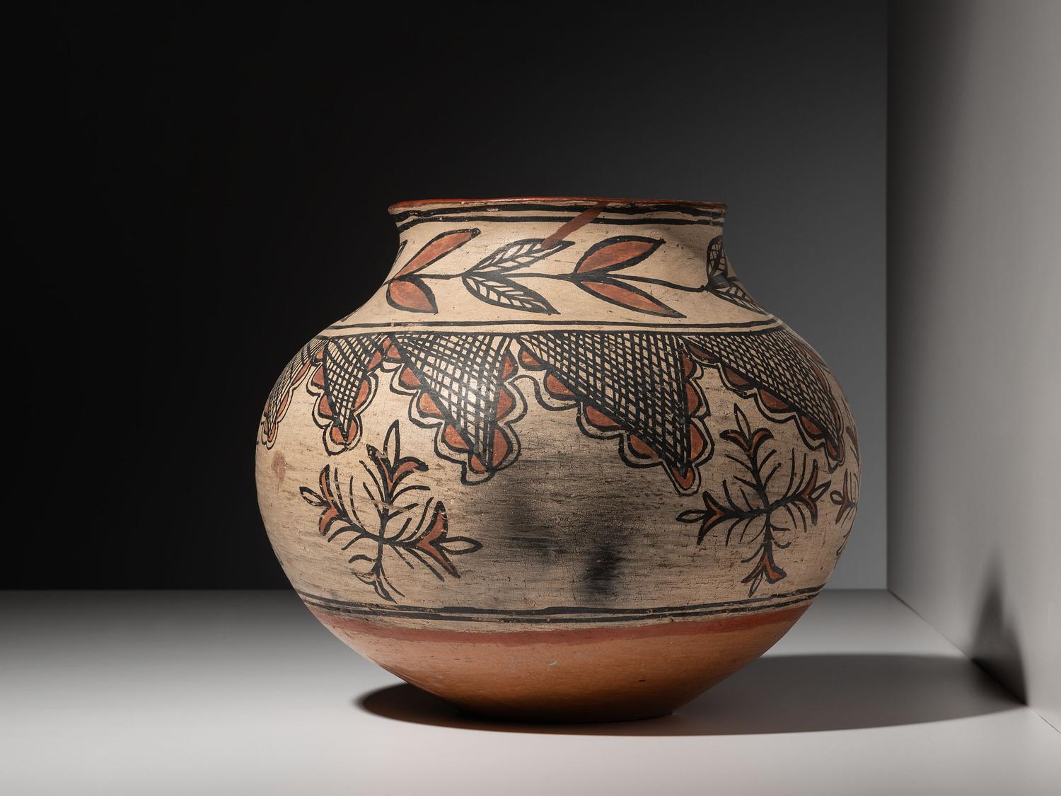 San Ildefonso Polychrome Pottery Olla