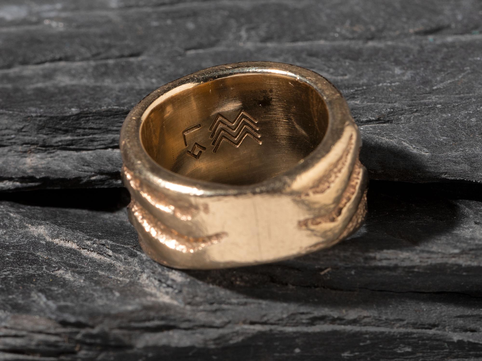 14K Gold Wave Ring