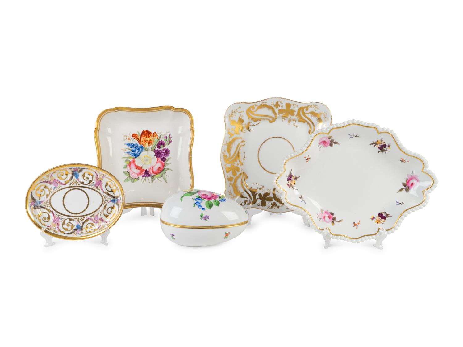 Five Miscellaneous Porcelain Articles — 19TH/20TH CENTURY