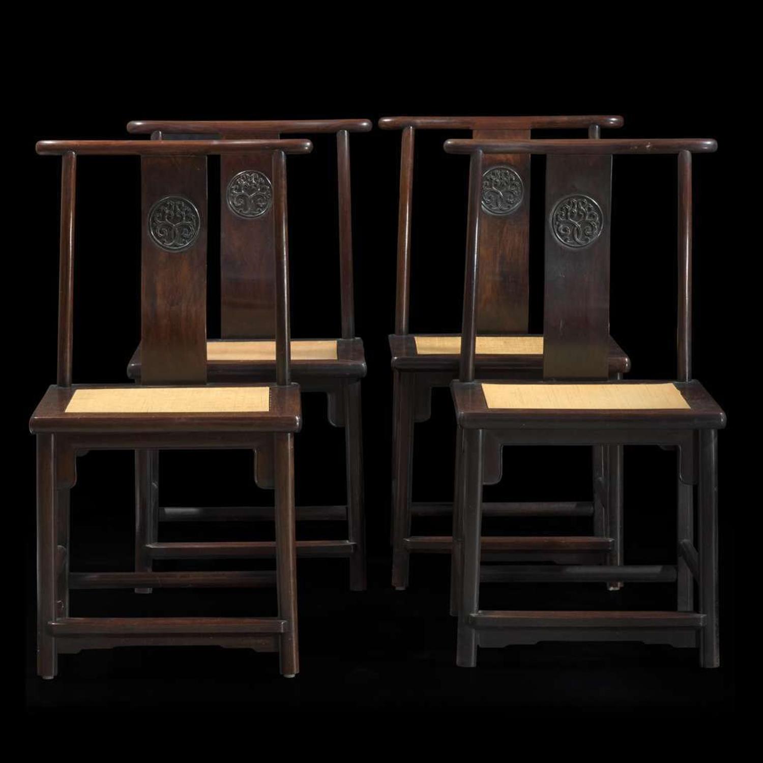 A set of four Chinese hardwood side chairs 硬木椅子一组四件 Late 19th/20th century ???????????
