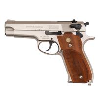 *Smith & Wesson Model 39-2 in Box with Accessories