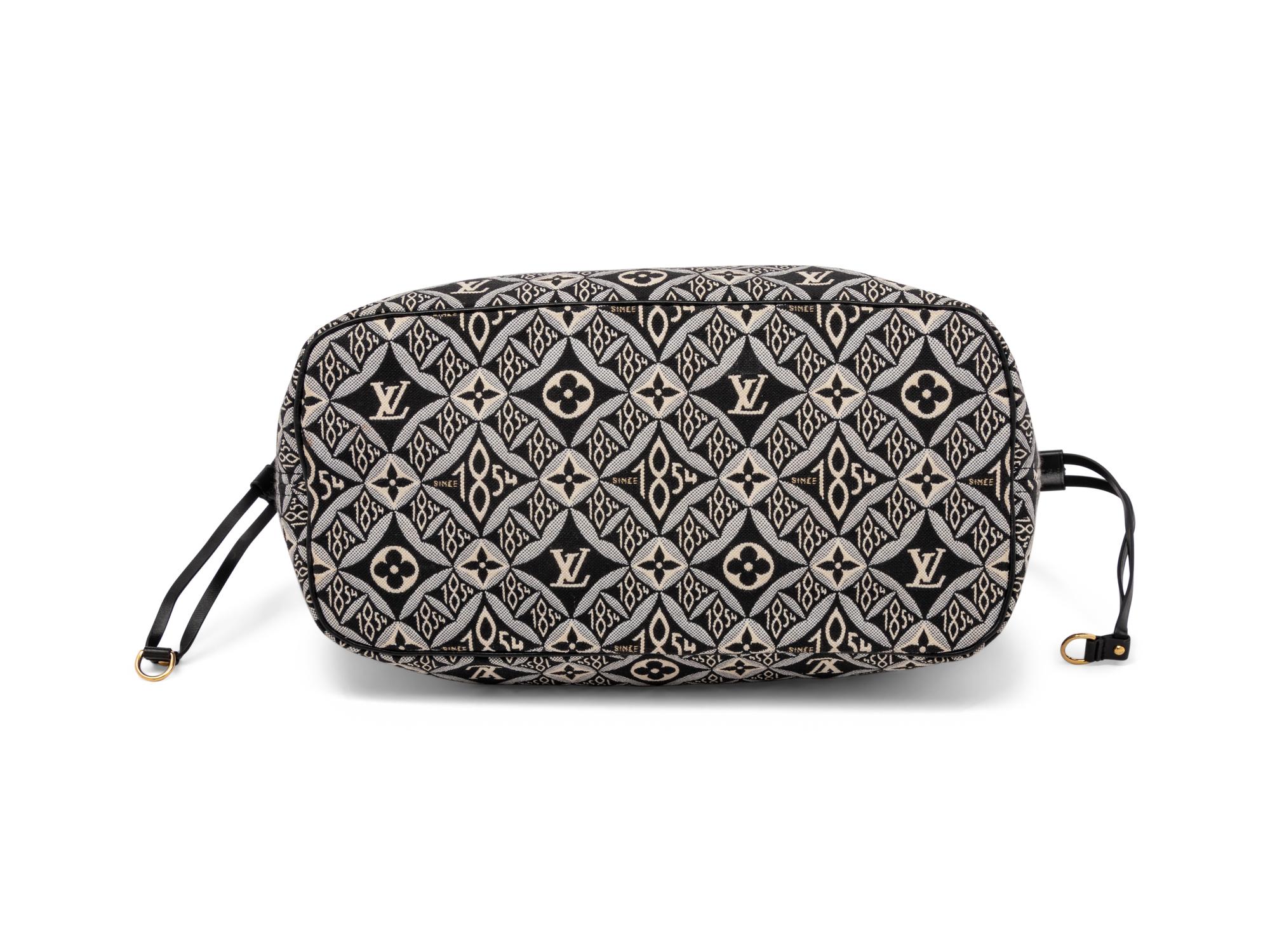 Louis Vuitton Neverfull MM Tote, 2019