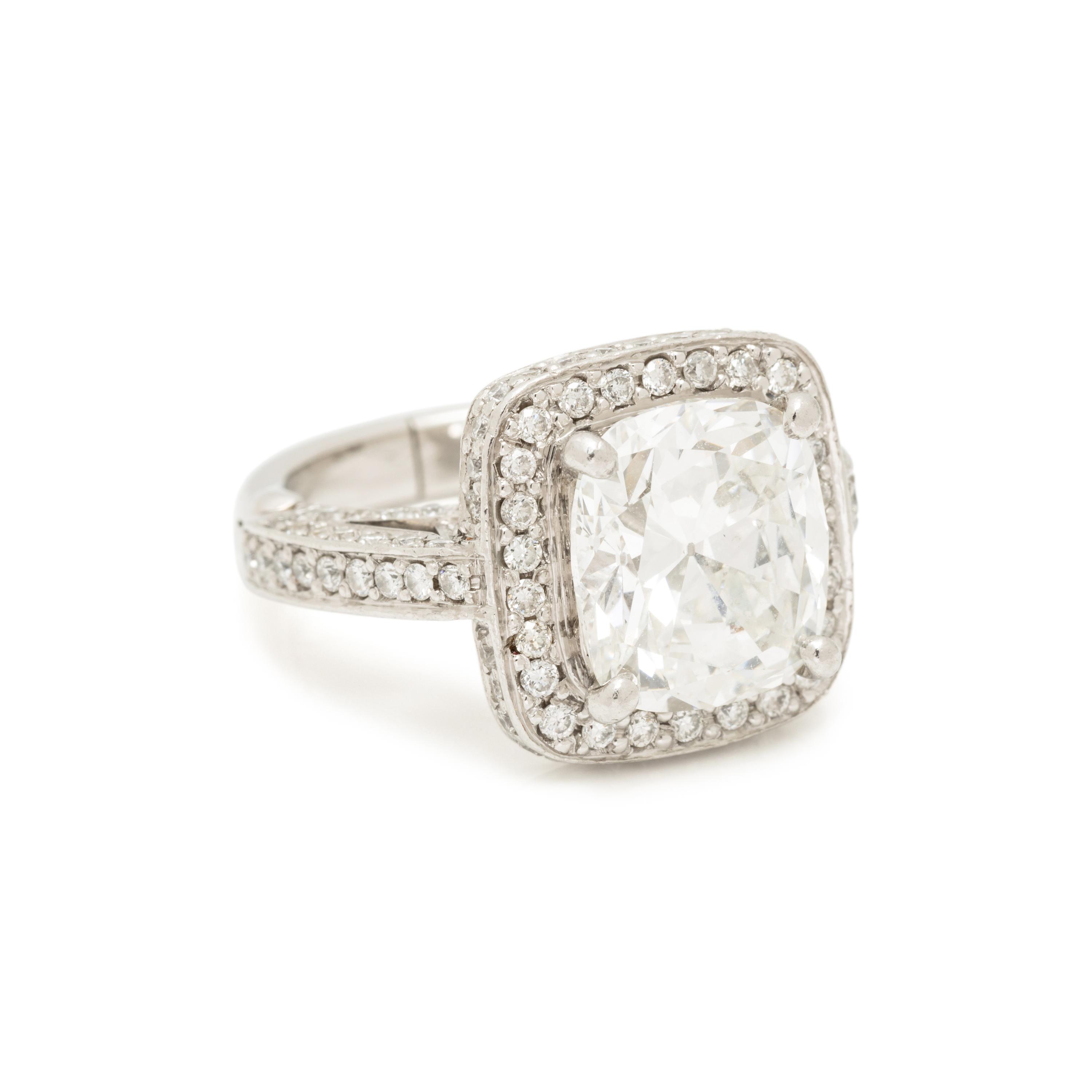 DIAMOND AND PLATINUM RING