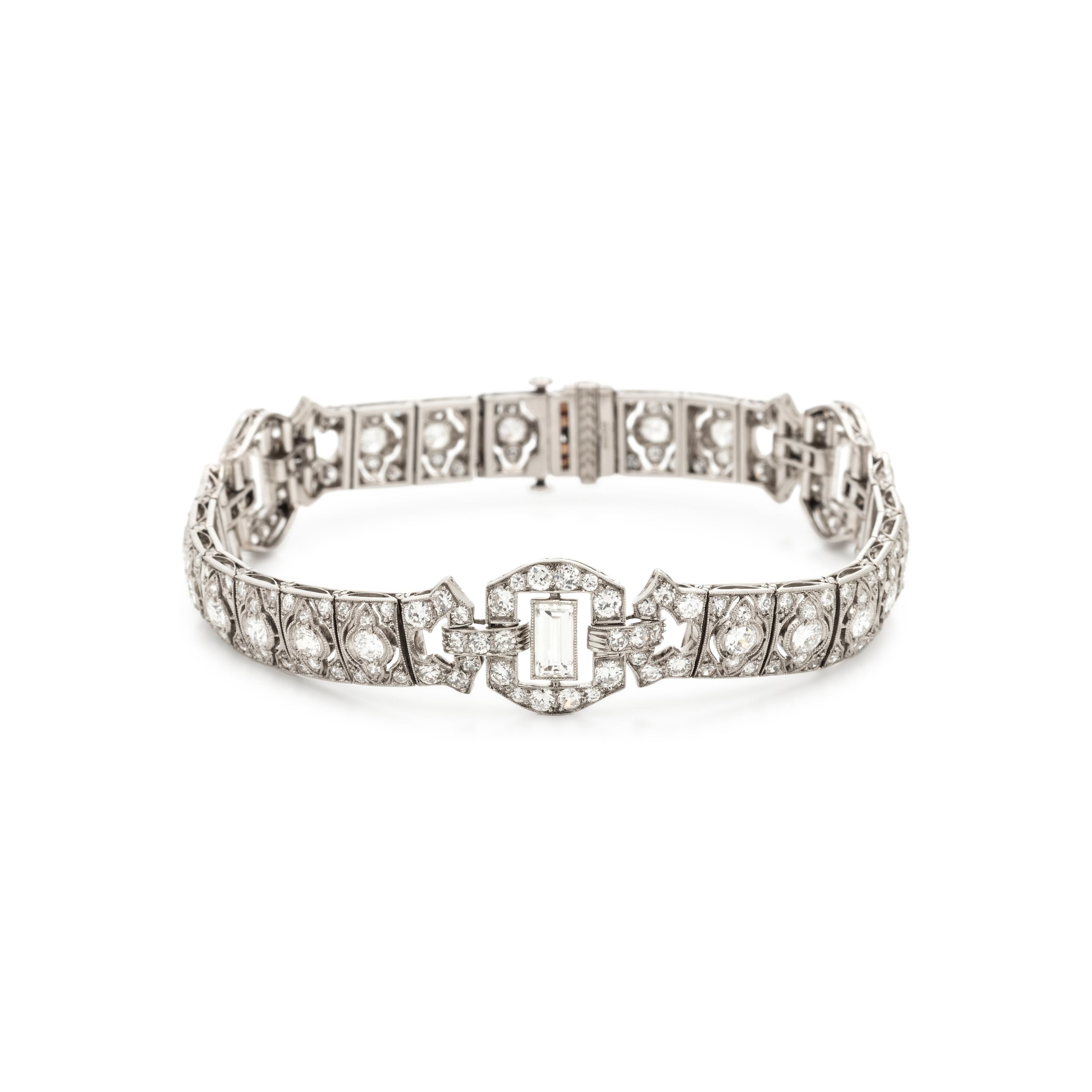 ART DECO, DIAMOND BRACELET
