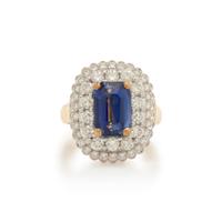 SAPPHIRE AND DIAMOND RING