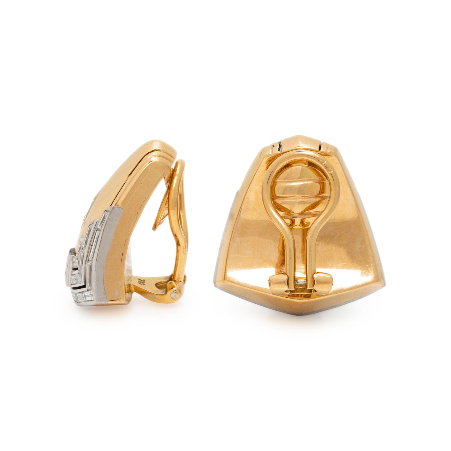 PAUL BINDER, YELLOW GOLD AND DIAMOND EARRINGS