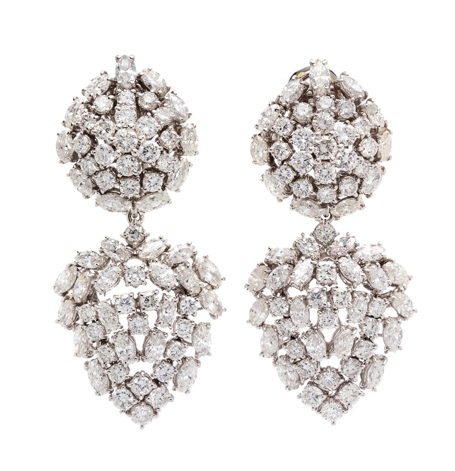 A Pair of 18 Karat White Gold and Diamond Convertible Earclips, Giovane, 21.90 dwts.