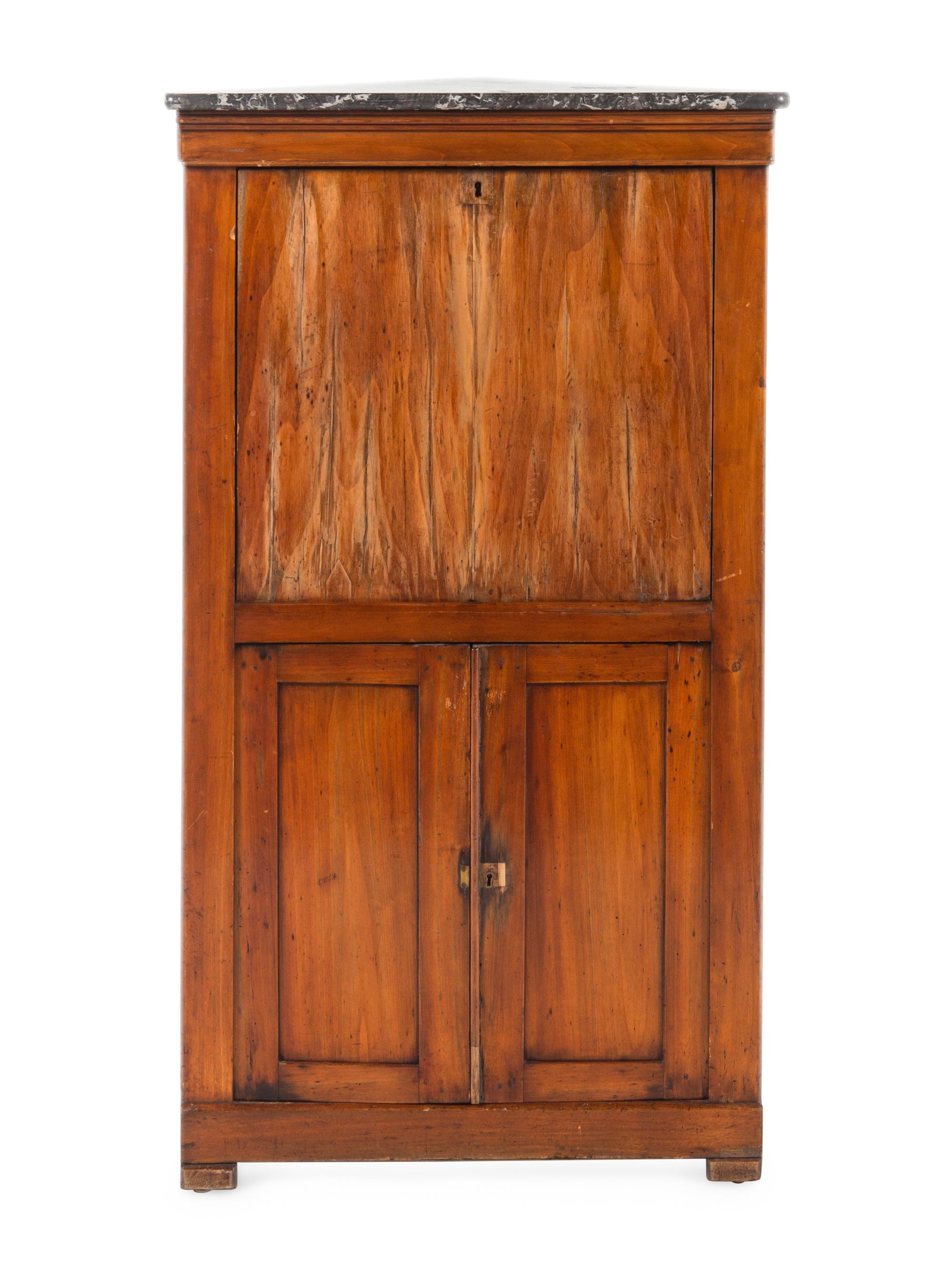 A Continental Fruitwood Corner Secrétaire à Abattant
