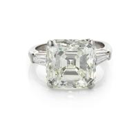 A Platinum and Diamond Ring,