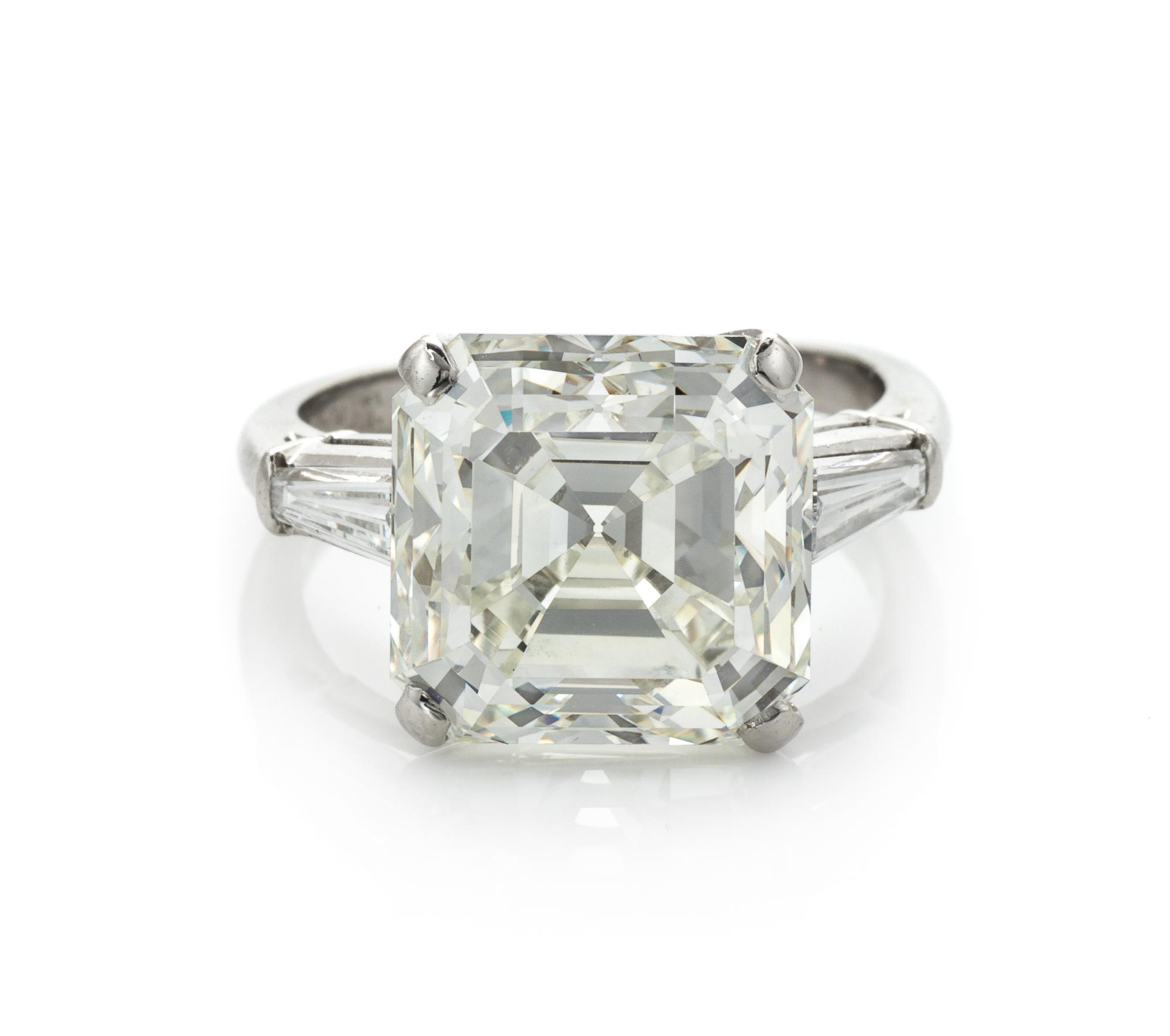 A Platinum and Diamond Ring,