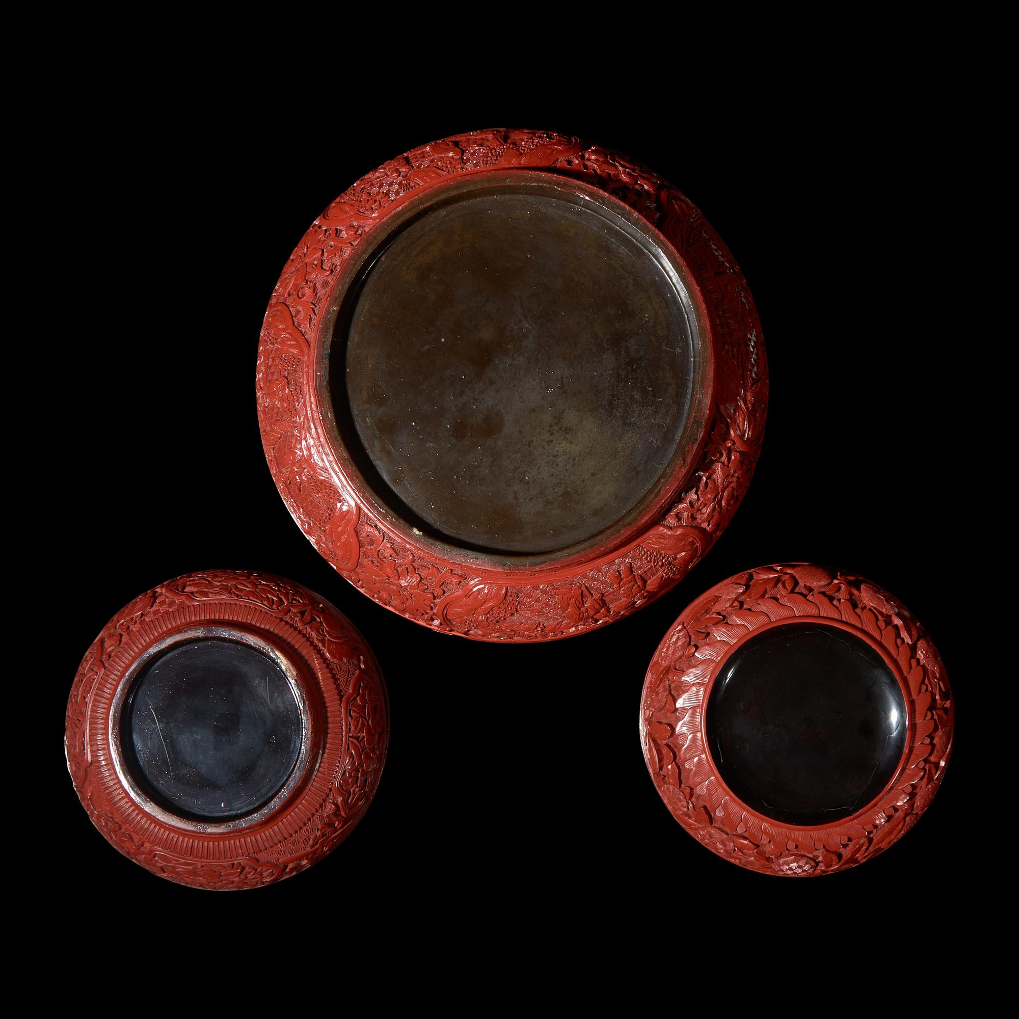 A Group of Three Chinese Cinnabar Lacquer Boxes, Late 19th/20th century 晚清民國 剔紅捧盒三件