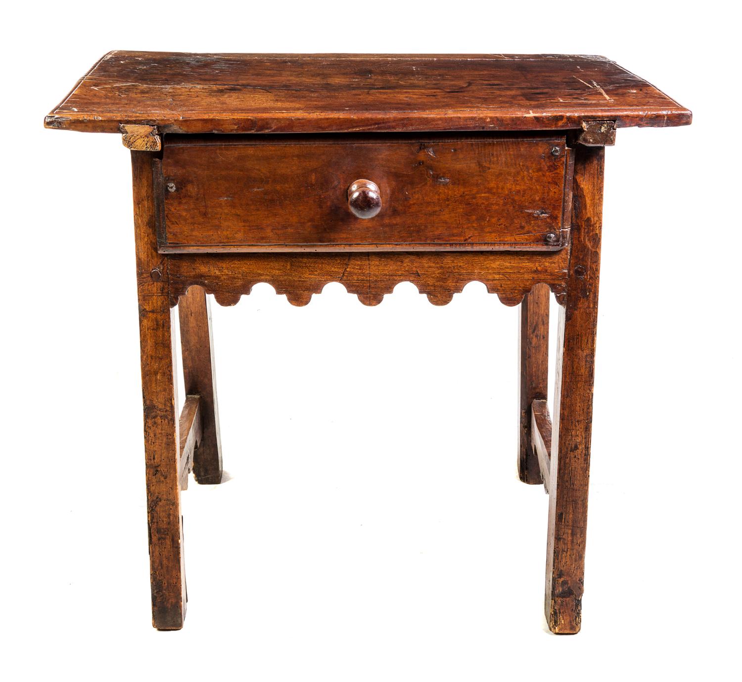 An English Baroque Walnut Table Height 31 1/2 x width 33 1/2 x depth 21 inches. — 17TH CENTURY
