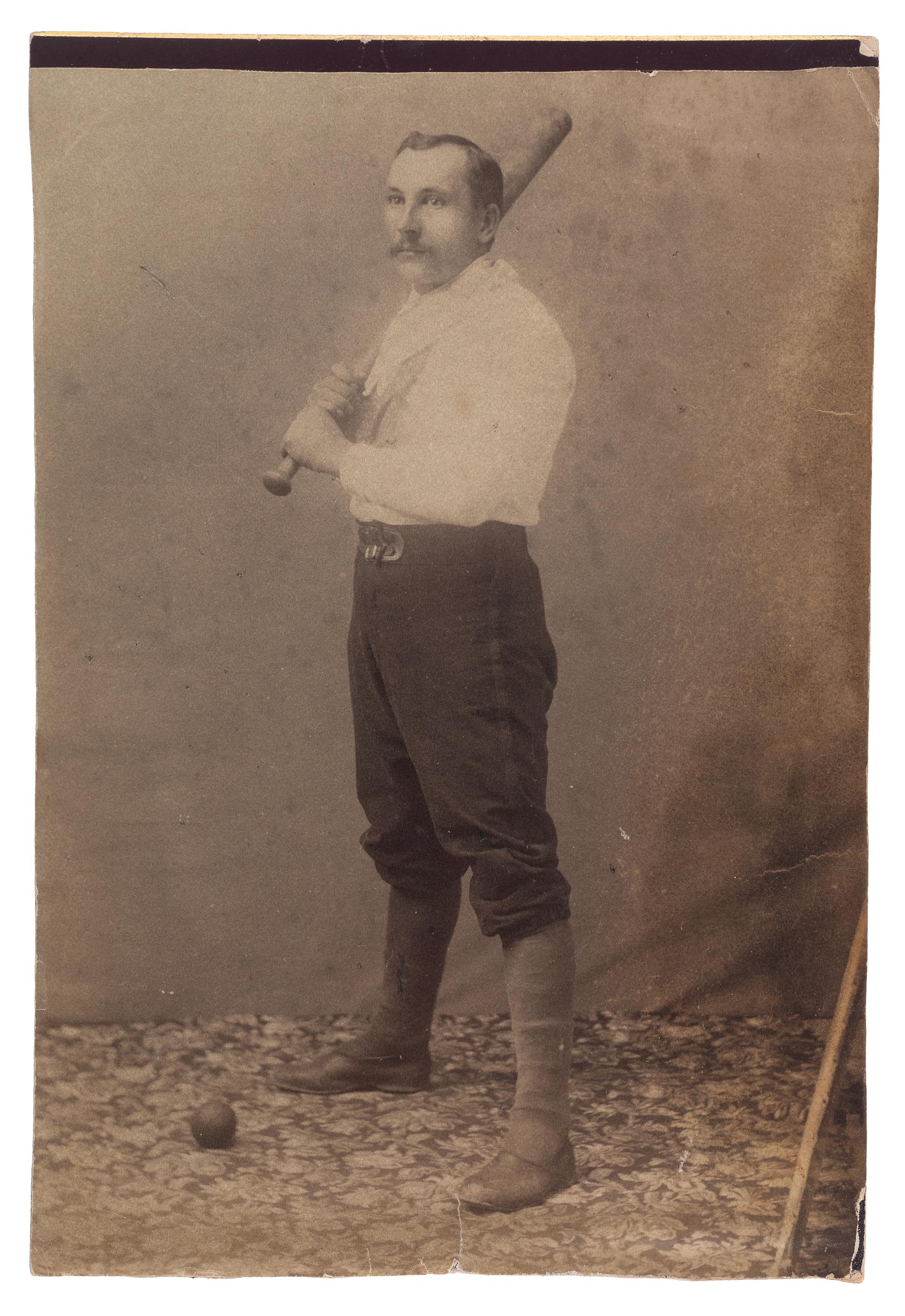 [SPORTS]. A group of 5 photographs of baseball players.