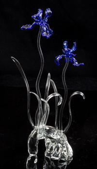 An American Studio Glass Sculpture, Ronnie Hughes (b. 1954) Height 12 1/2 inches.