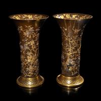 A Pair of Japanese Parcel Gilt and Patinated Bronze Vase, Signed Kyoto Inoue sei , Meiji Period 明治時期 京都井上製花鳥紋銅瓶一對