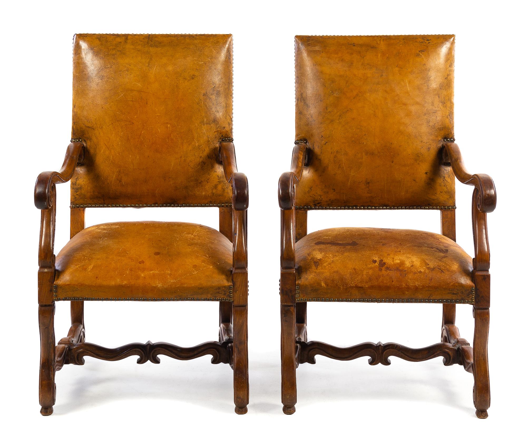 A Pair of Italian Baroque Style Walnut Armchairs Height 41 1/2 inches. — 19TH CENTURY