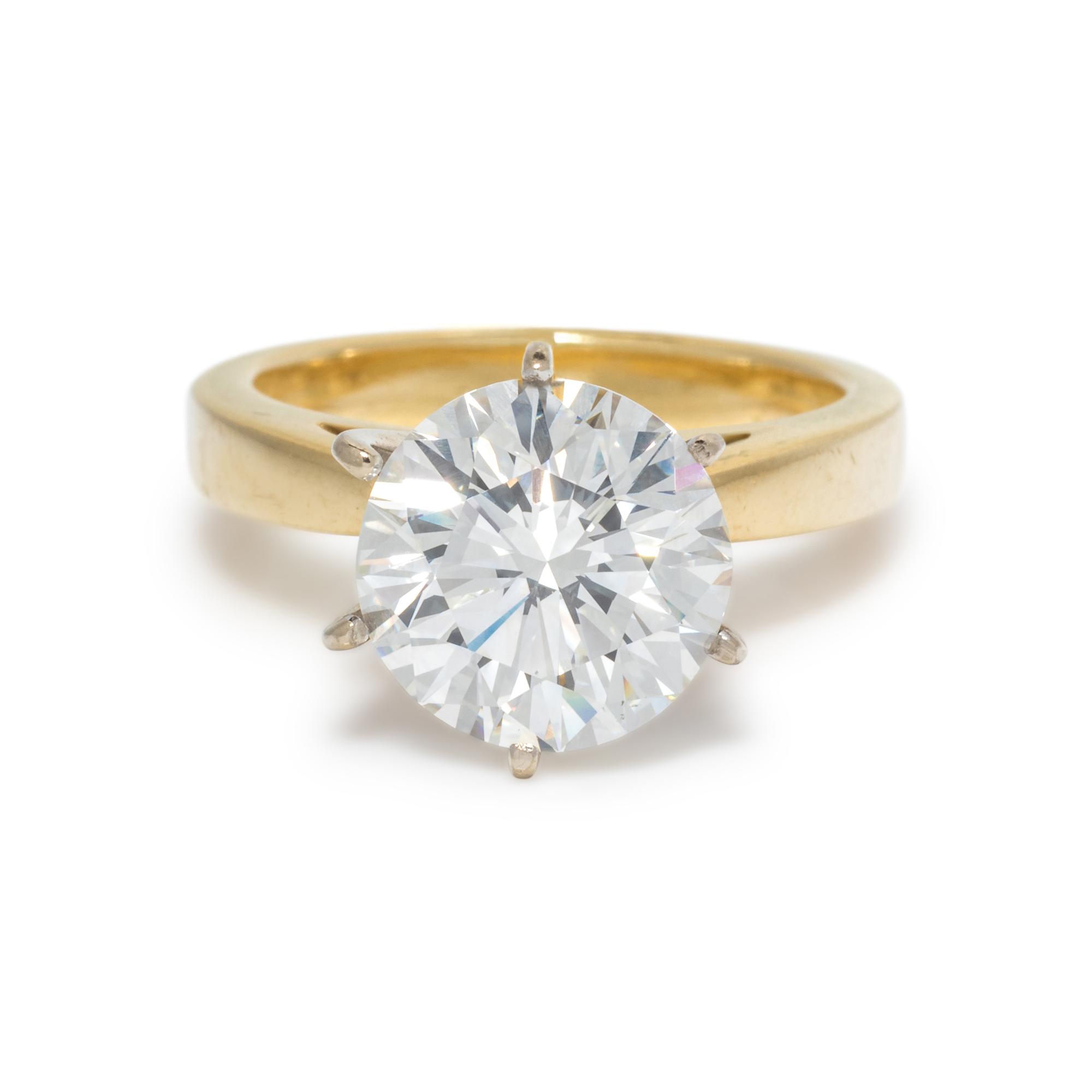 DIAMOND RING