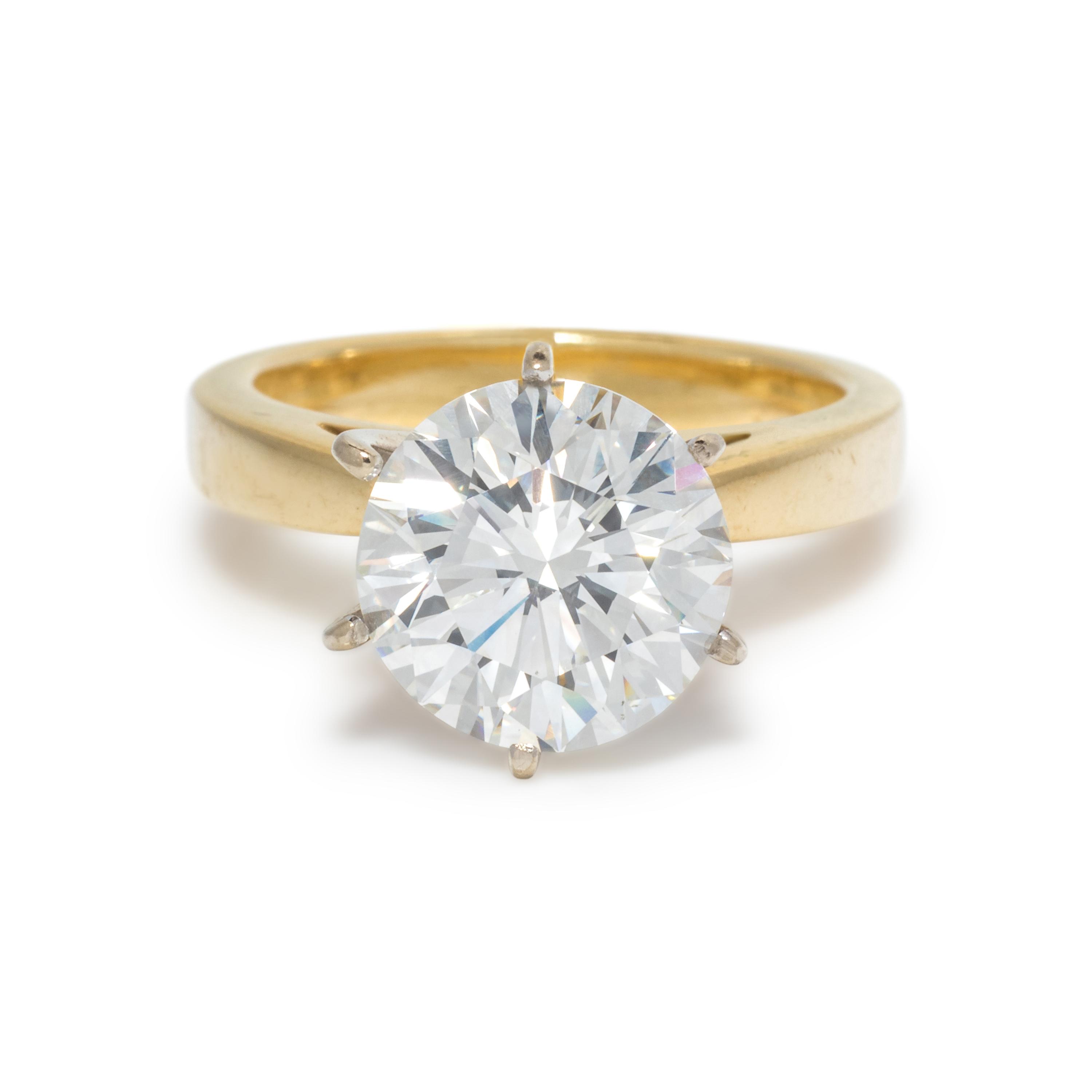 DIAMOND RING