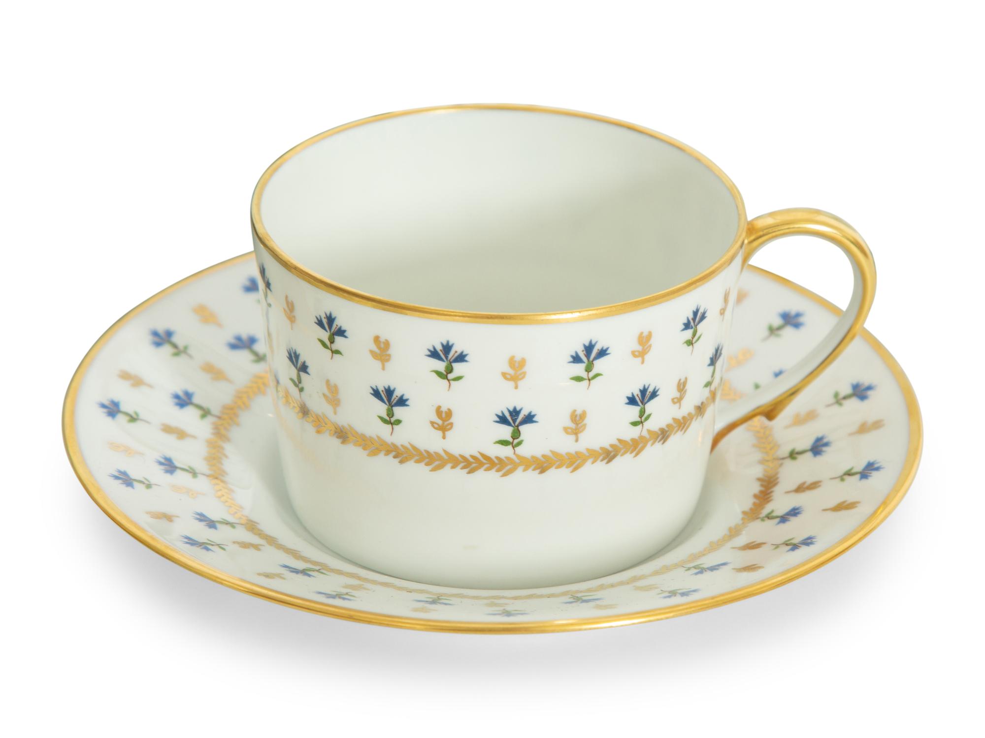 A Raynaud-Limoges Nyon Porcelain Dinner Service