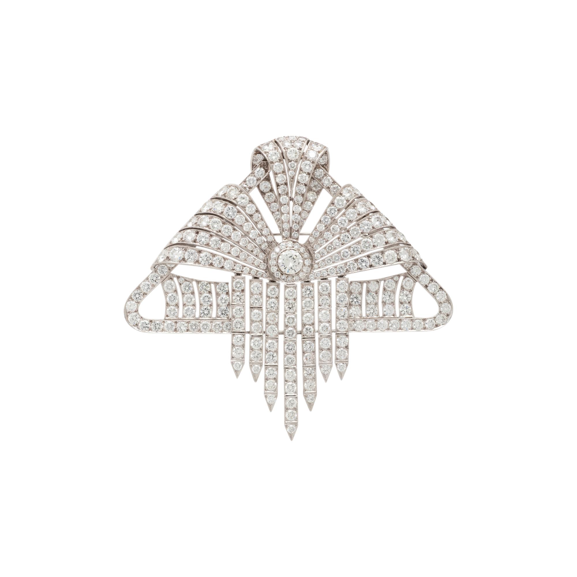 DIAMOND BROOCH PENDANT