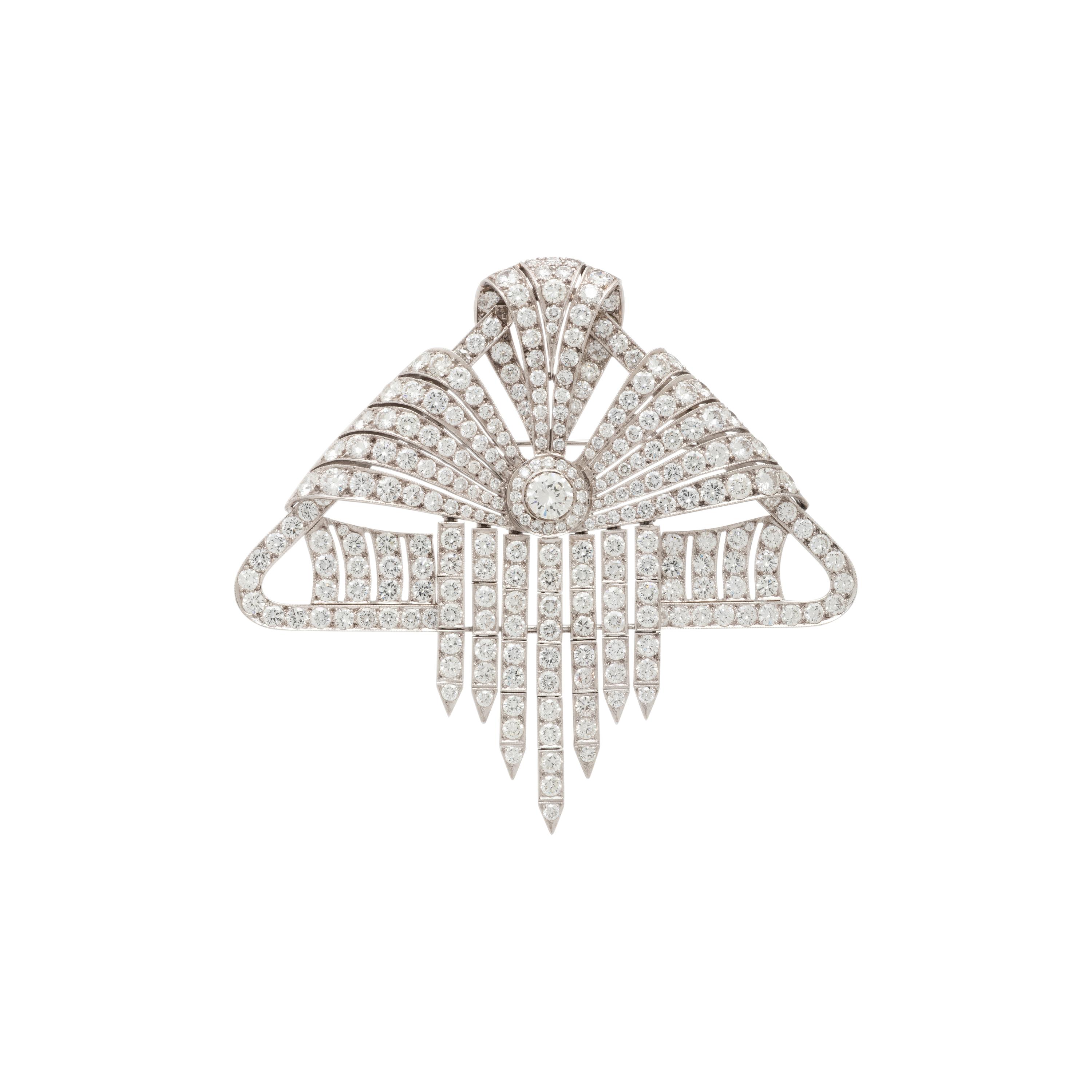 DIAMOND BROOCH PENDANT
