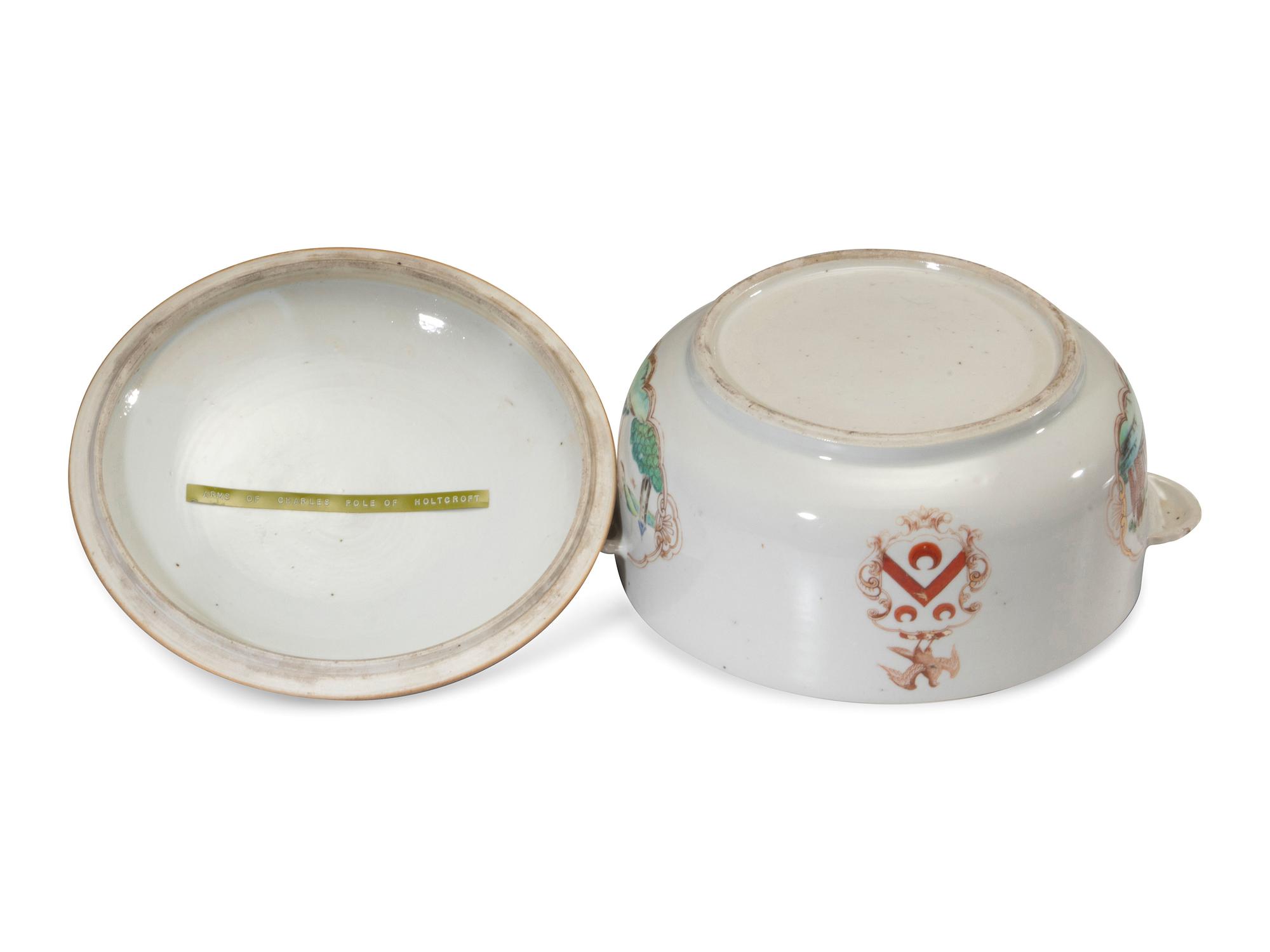 Twelve Chinese Export Pole Family Armorial Porcelain Articles
