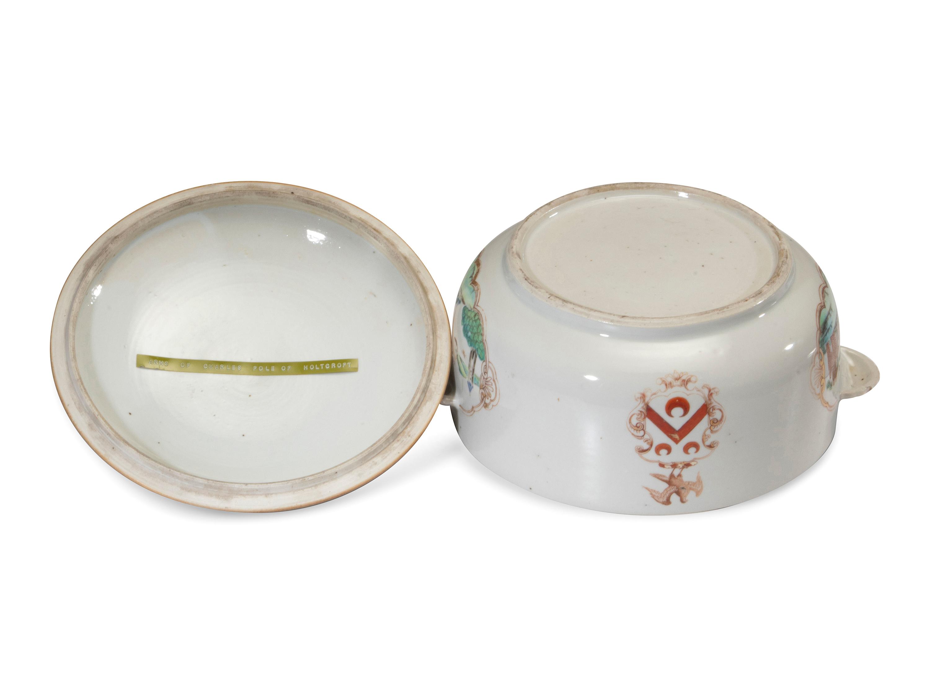 Twelve Chinese Export Pole Family Armorial Porcelain Articles