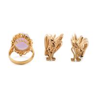 COLLECTION OF YELLOW GOLD JEWELRY
