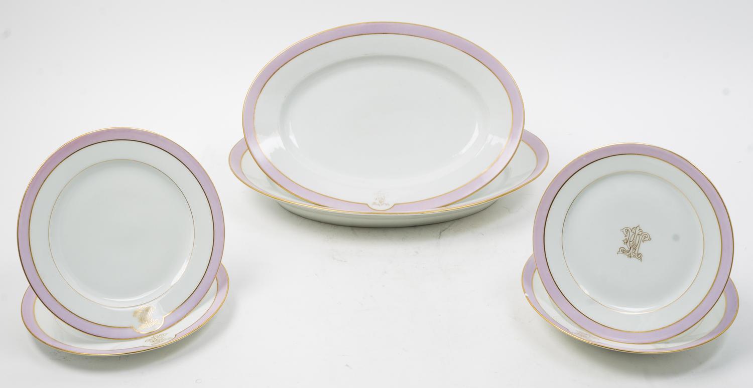 A French Porcelain Partial Luncheon Service Diameter of luncheon plates 9 inches. — 19TH/20TH CENTURY