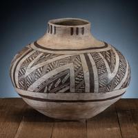 Anasazi Black-on-White Pottery Storage Jar