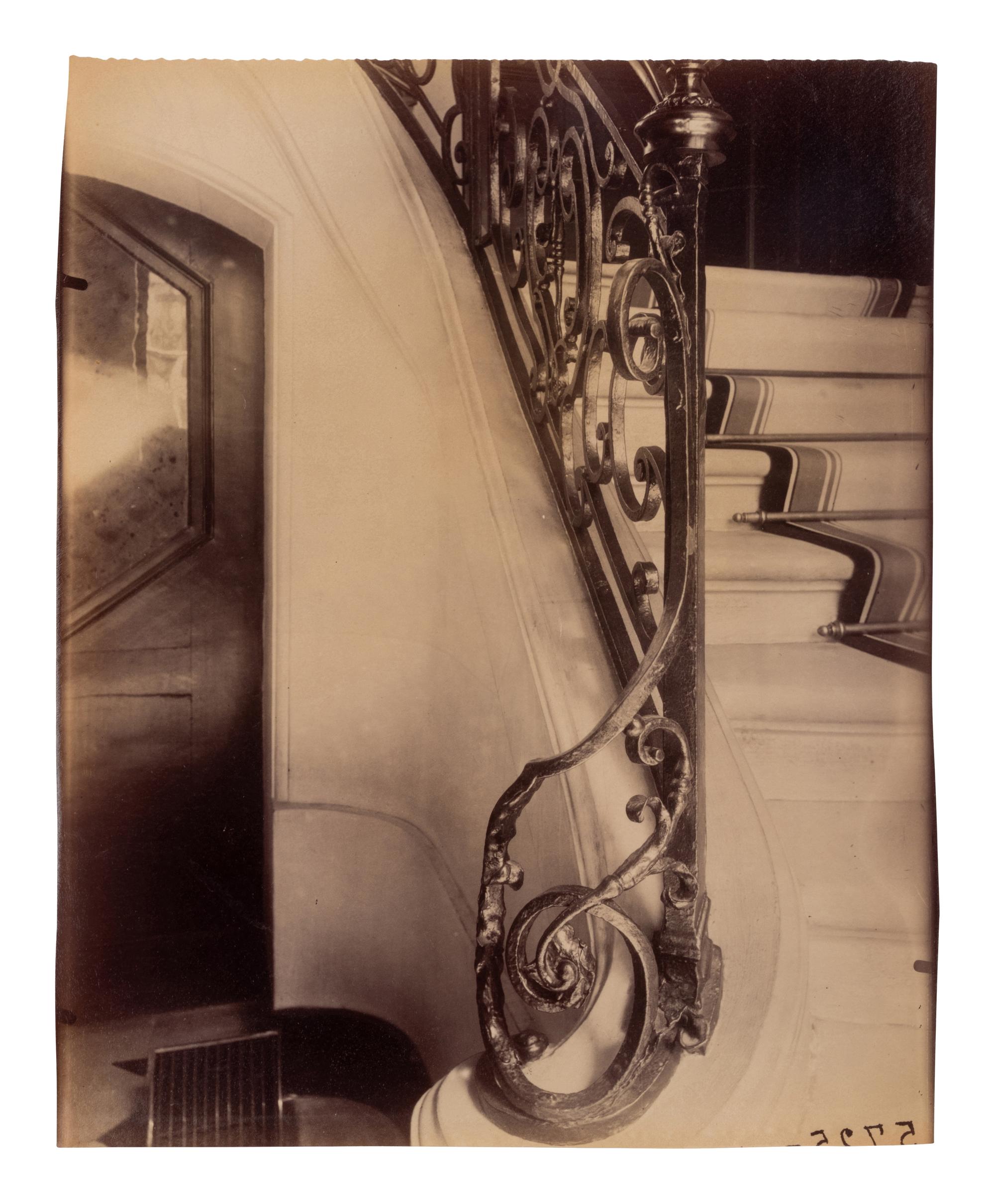 A group of five photographs ( Auberge du Compas d'Or, rue Montorgueil; Façade Saint-Lazare, faubourg Saint-Denis 107; Folie Thoinard, 9 rue Coq-Héron; Hôtel d'Imbercourt, 15 rue de l'Universite; Hôtel de Vendôme, rue Béranger 3 )