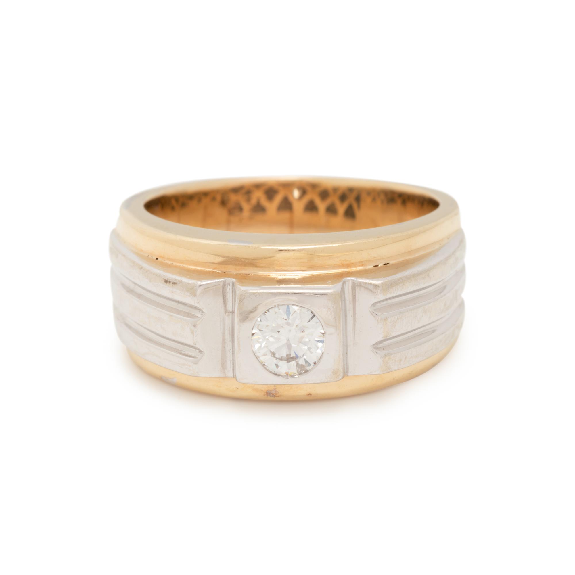BICOLOR GOLD AND DIAMOND RING