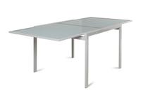 An Extendable Dining Table