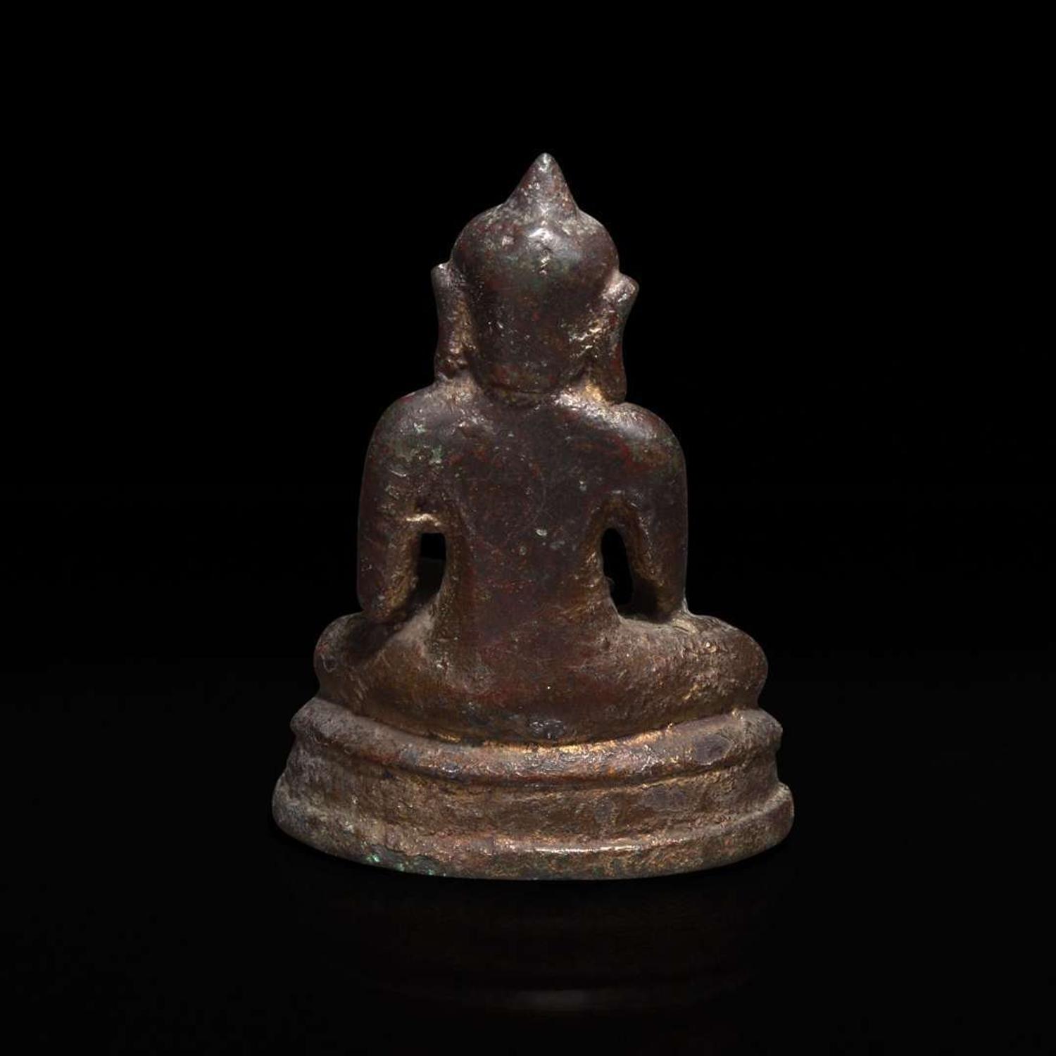 A small Burmese bronze Buddha 缅甸铜佛造像 18th century or earlier ???????