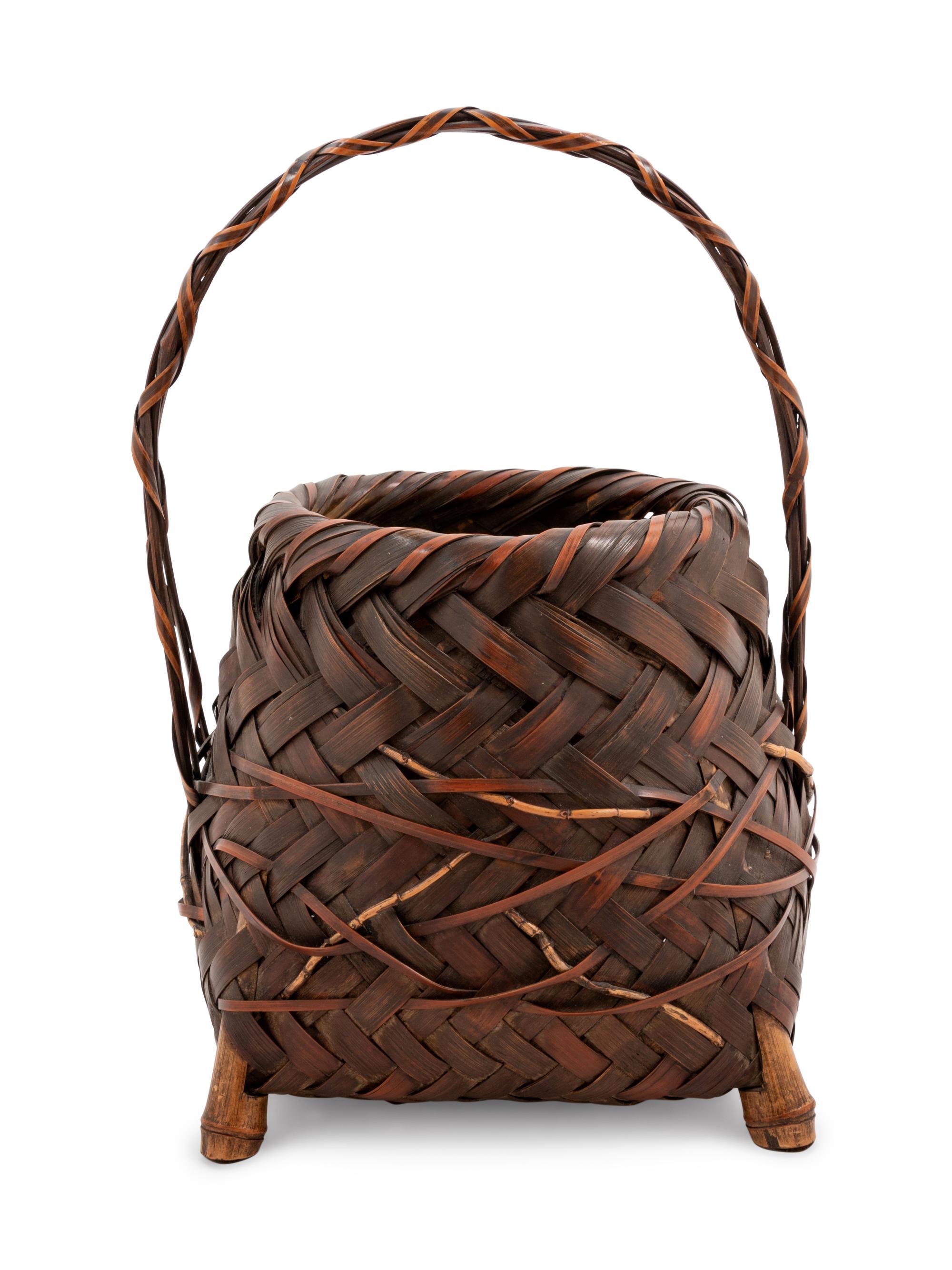 A Bamboo Flower Arranging Baske t