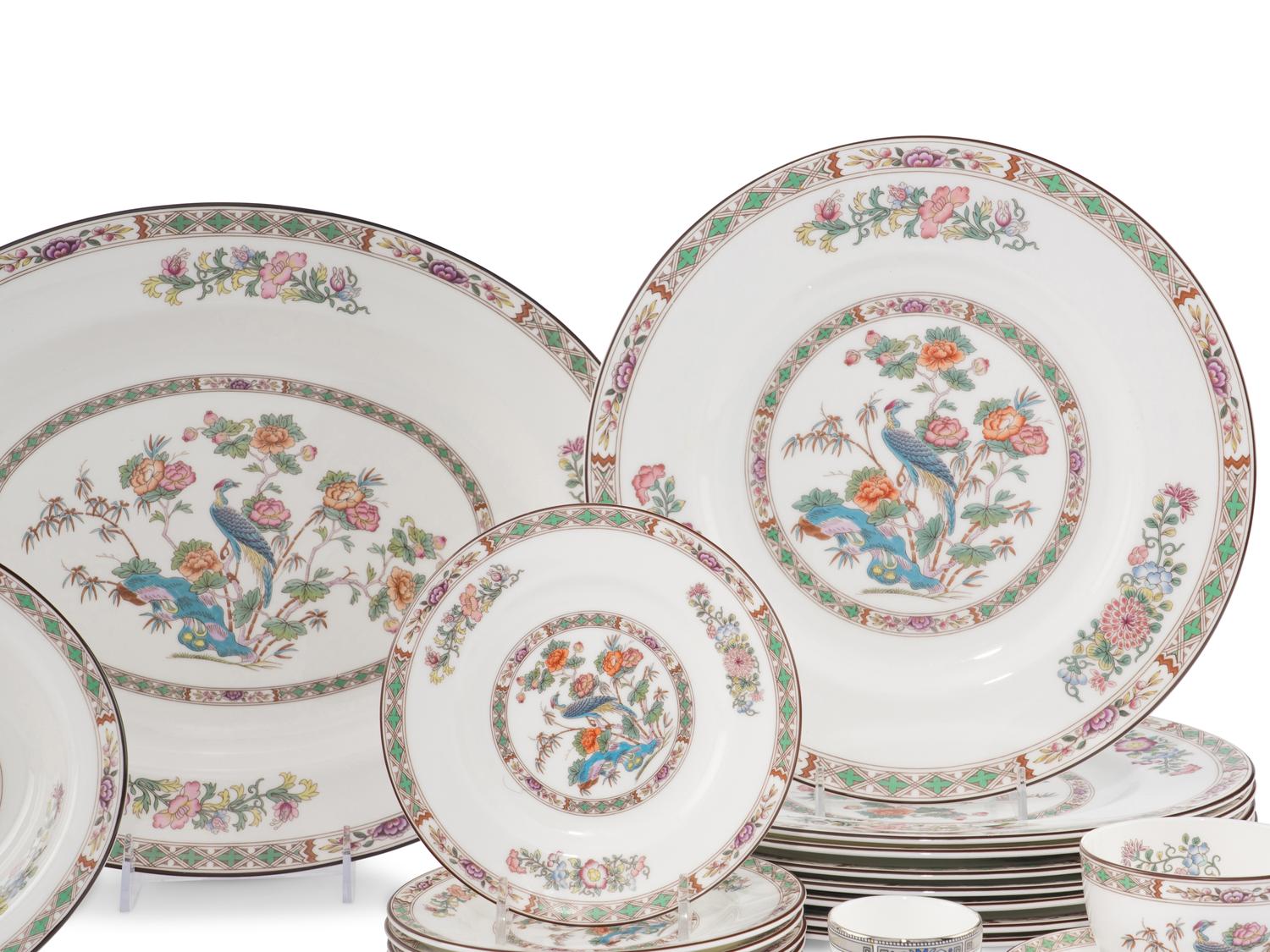 A Wedgewood Porcelain Dinner Service