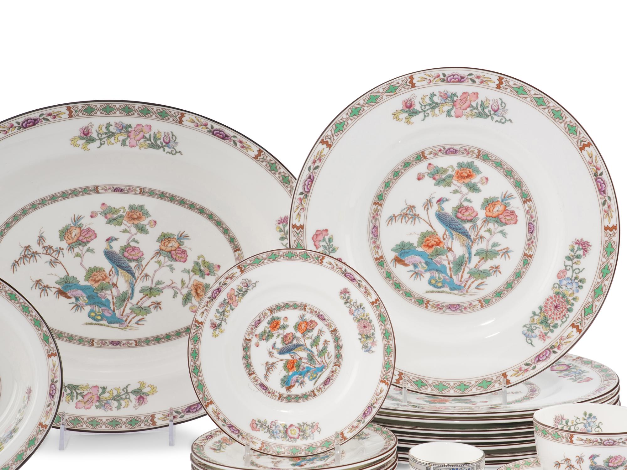 A Wedgewood Porcelain Dinner Service
