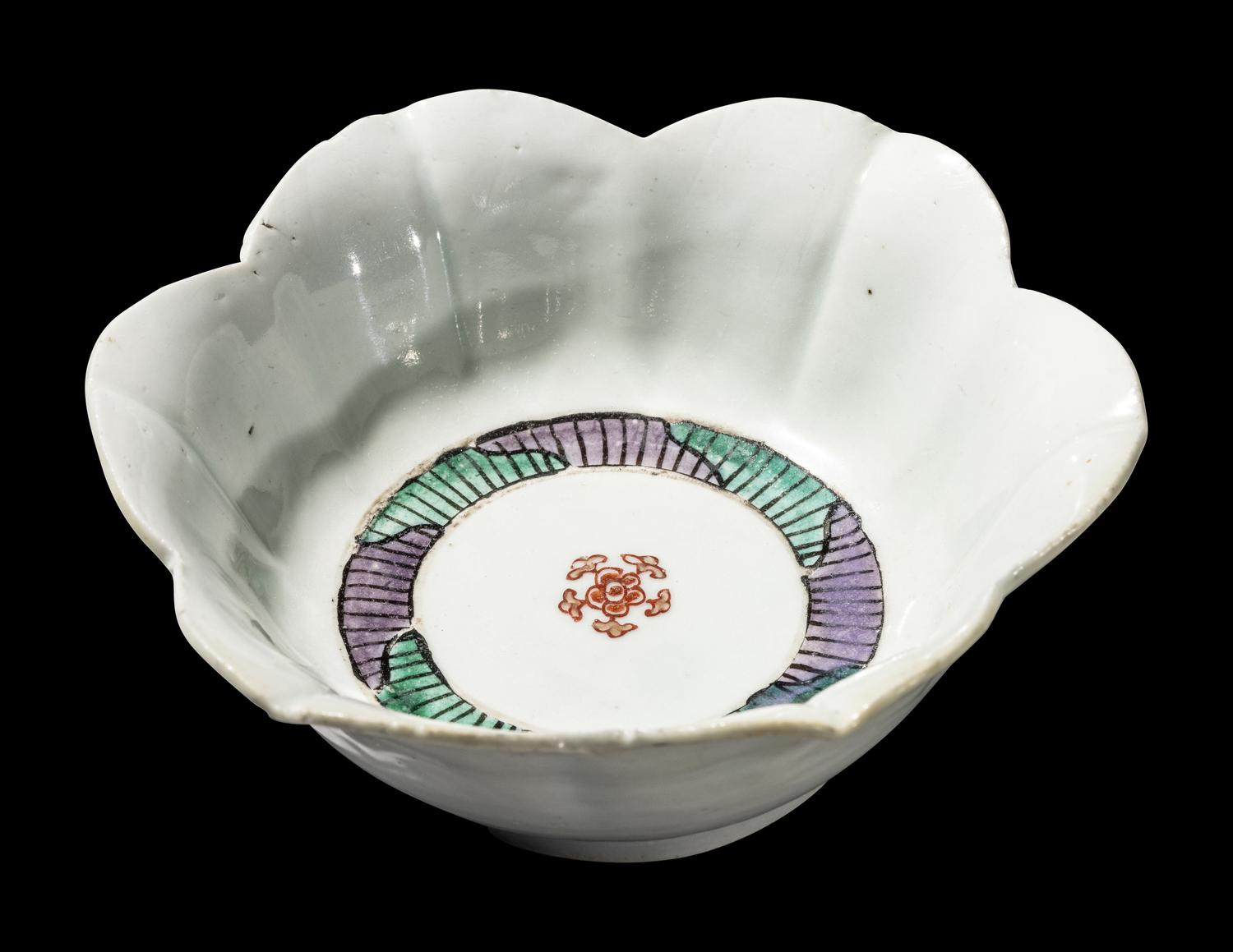 A Japanese Ko-Kutani Porcelain Foliate Dish