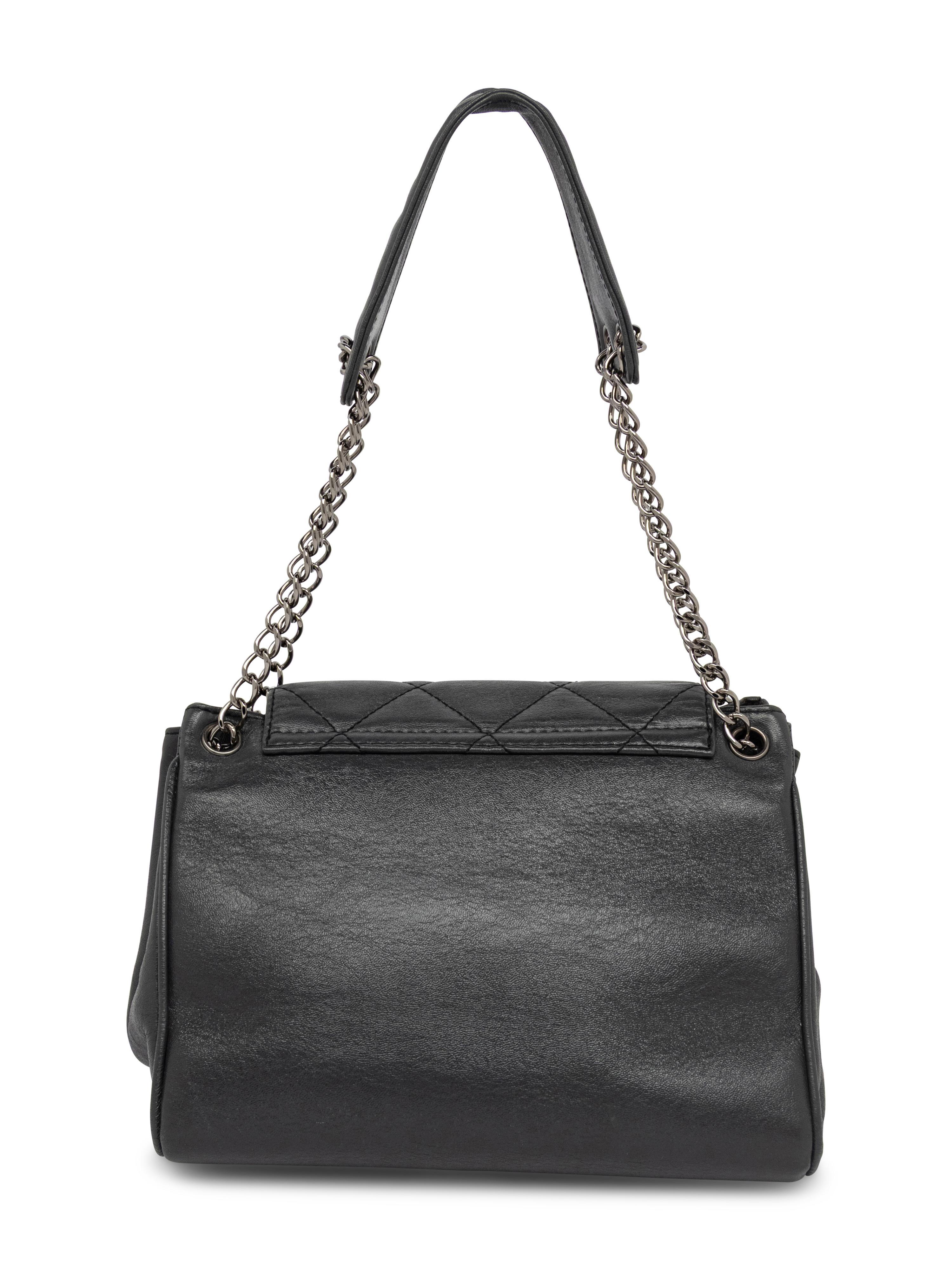 CHANEL, ACCORDION PUSH-LOCK FLAP BAG