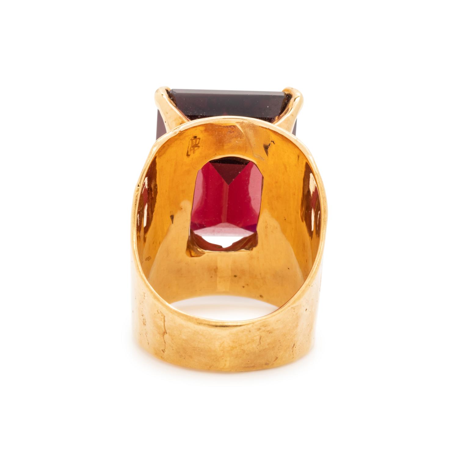 GARNET RING