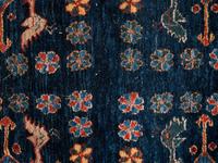 A Qashqai Wool Runner