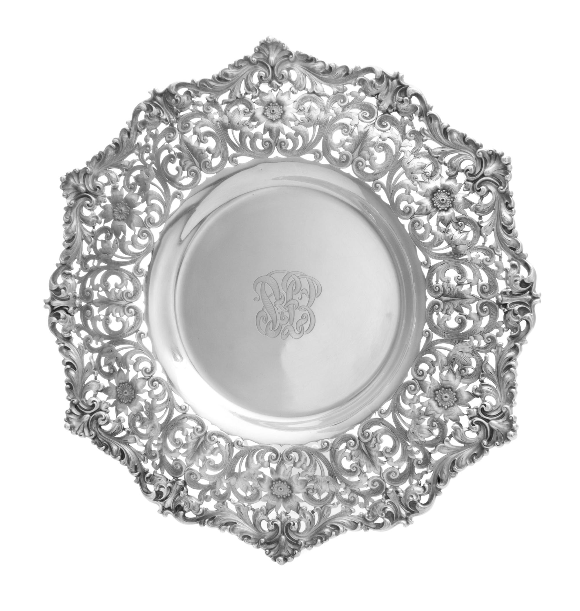 An American Silver Serving Platter, Shreve & Co., San Francisco, CA, the border worked with floral and foliate motifs on a pierce decor