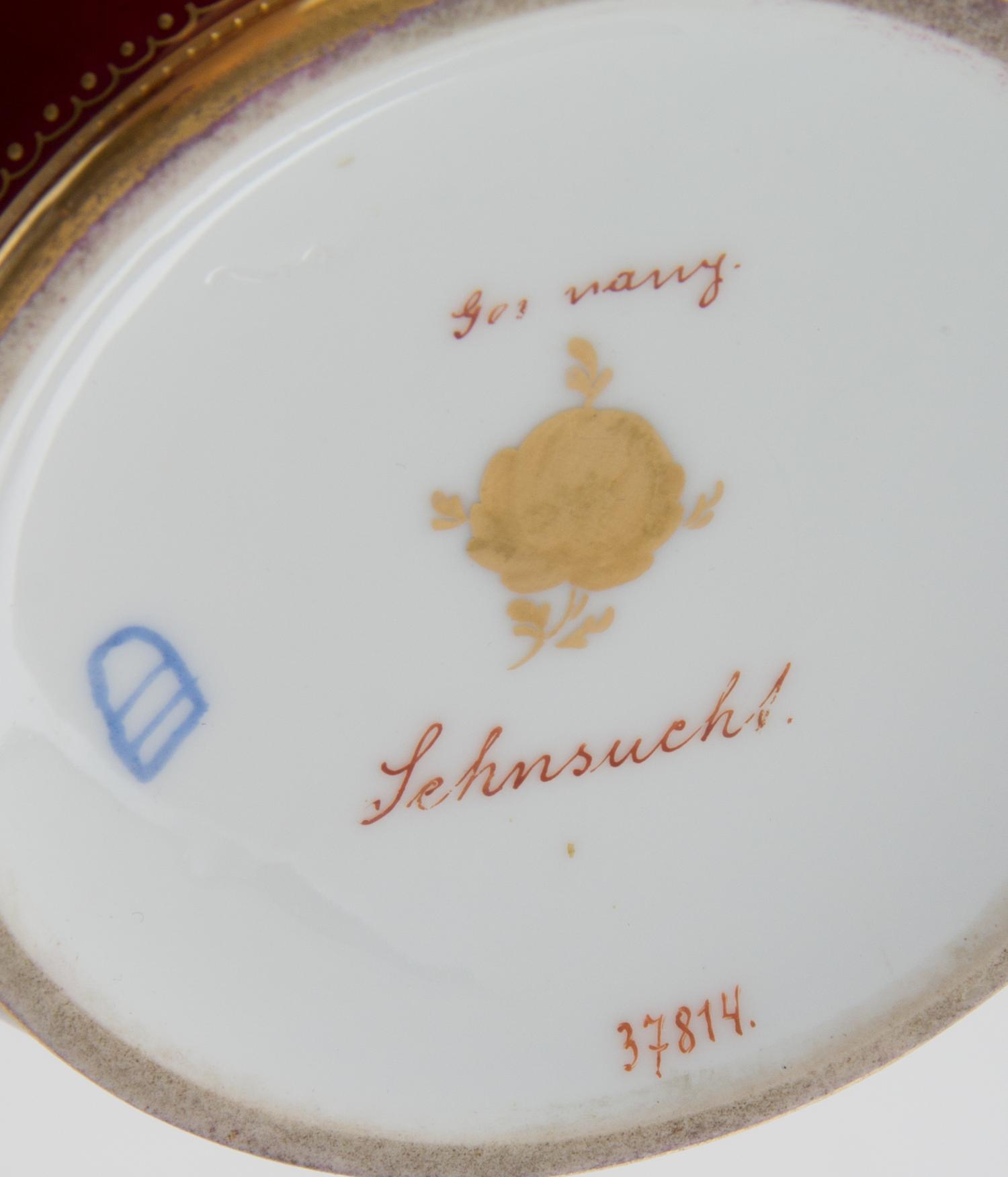 A Vienna Porcelain Vase — LATE 19TH CENTURY