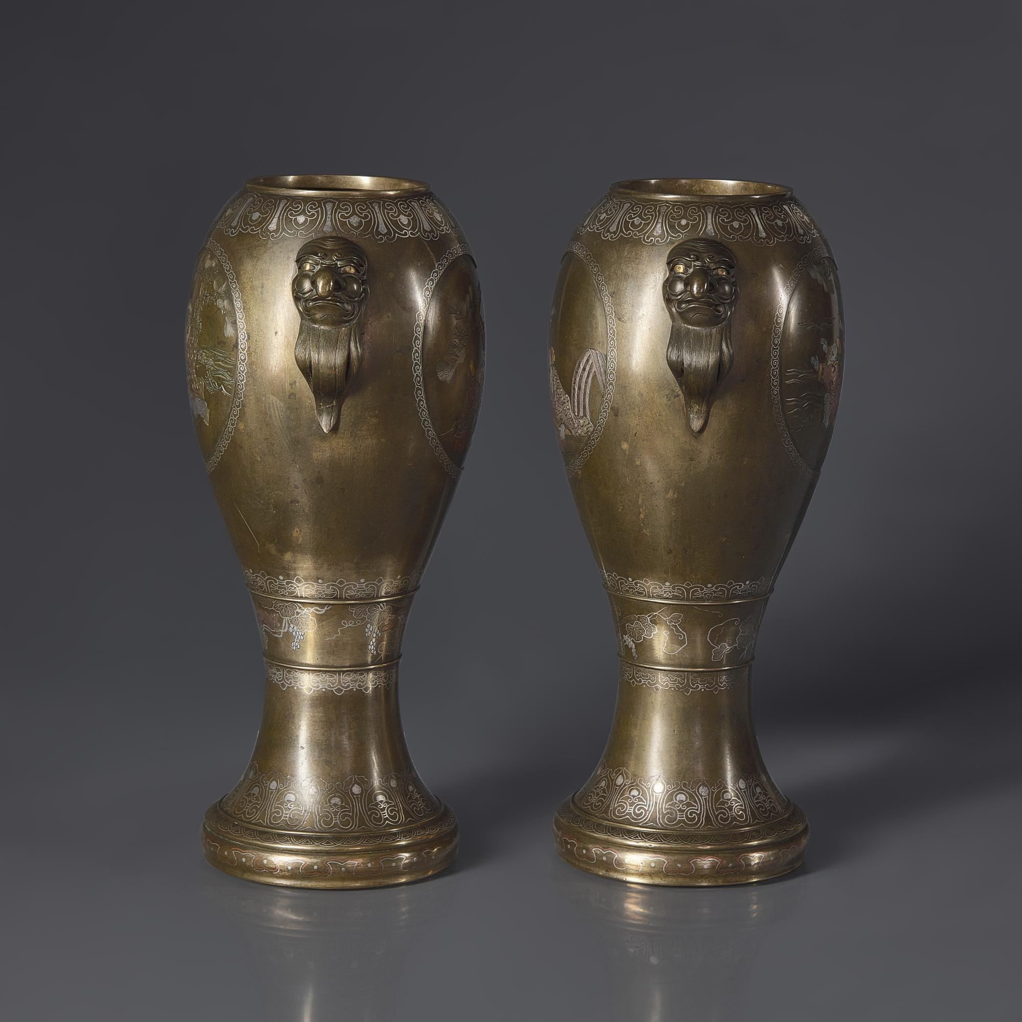 A Pair of Japanese Kaga Style Mixed Metal-Inlaid Bronze Vases, Meiji Period — 日本明治時期 銅瓶一對