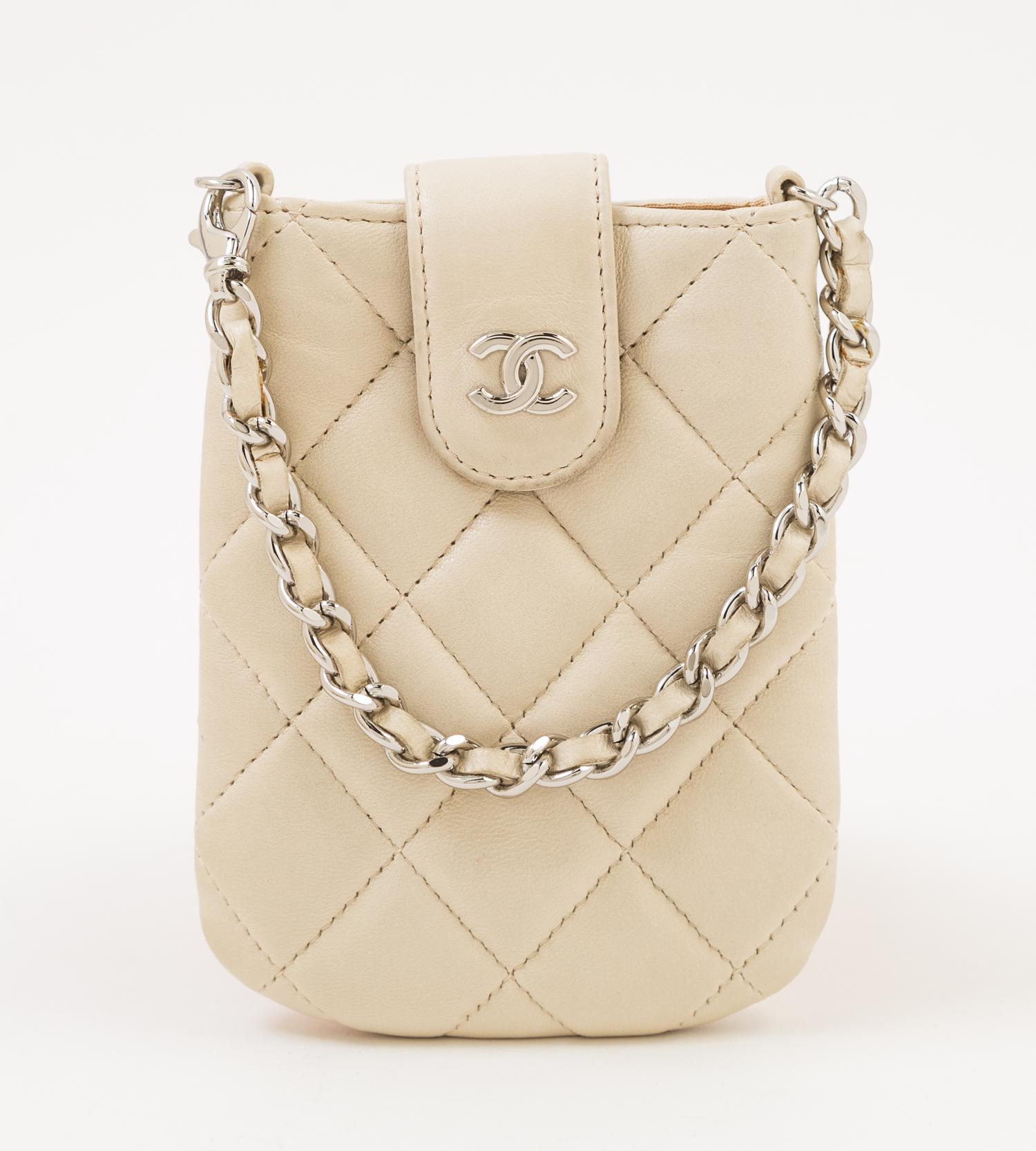 A Chanel Cream Lambskin Quilted Shoulder Bag, 9.5" x 7" x 5.5"; Strap drop: 10".