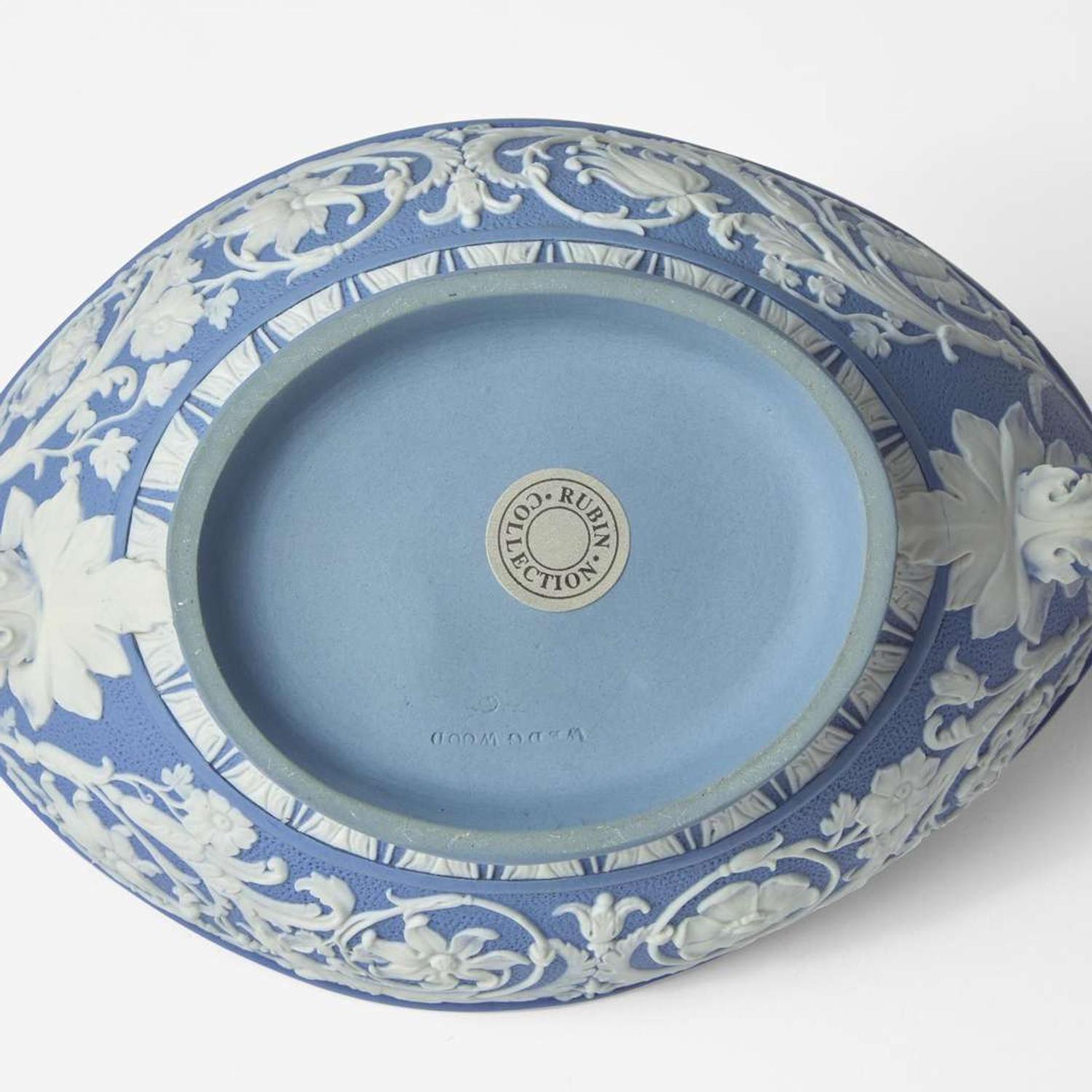 A Wedgwood Solid Blue Jasperware Handled Bowl and Spoon UK, 1780s